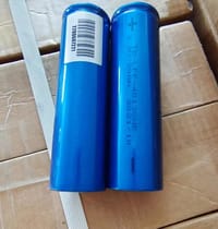 Use Cylindrical LiFePO4 40138 3.2V 20Ah Lithium Iron Phosphate Battery | Solar, EV, Golf Cart Use_img_0
