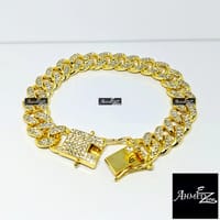 Trendy Iced Out Bracelet_img_0