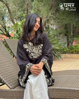 Ghungur Persian Kurti Set_img_1