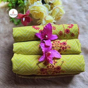 আইজা প্রিমিয়াম লন আনস্টিচড সালোয়ার কামিজ