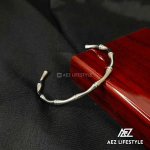 Prime Curve Cuff Bracelet (Silver Edition)