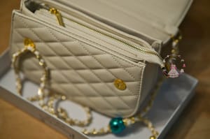 Ultra Premium Luxury Ladies Bag || White || Black Leather ||_img_1