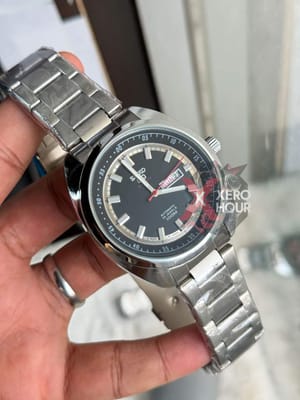 Seiko || SS Strap || Swift Movement || Silver Black || Powerful Lume_img_3