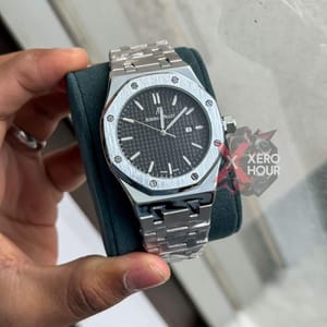 Audemars Piguet || Royal Oak || Single Tone || Black Dial_img_2