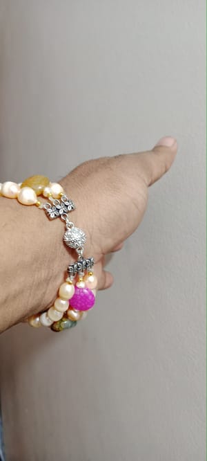 Exclusive Pearl Breslate_img_2