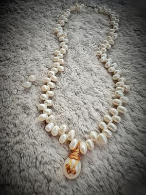 Exclusive Pearl Necklace_img_0