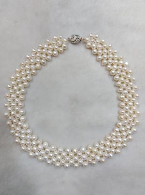 Exclusive Pearl Necklace_img_2