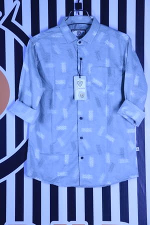 Grid Pattern Button-Up Shirt