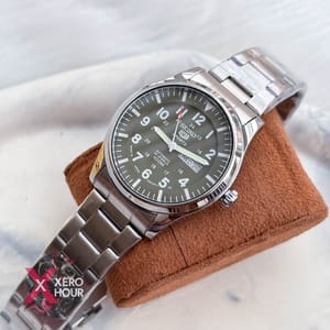 Seiko 5 Sport | Day-Date | Sweep Movement | Light Green_img_2