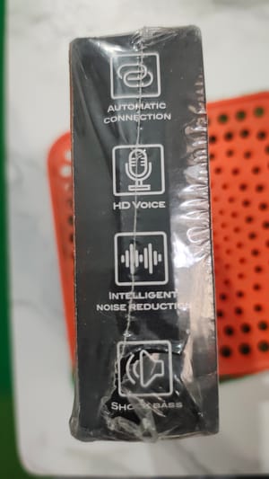 M10 TWS LED Digital Display BT 5.3 Earbud Sports Music True Game Wireless Earphones_img_10