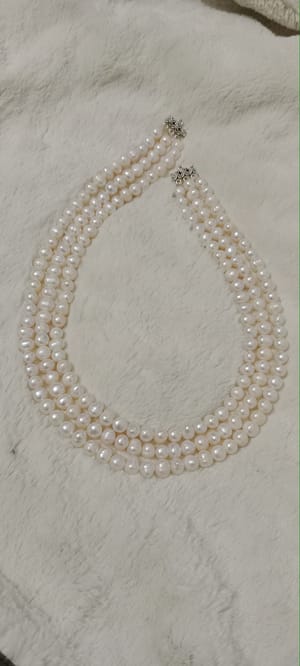 White Pearl 3 Layer Necklace_img_3