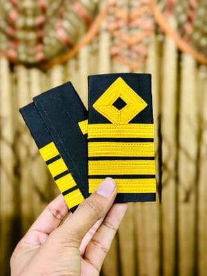Captain Epaulet_img_2