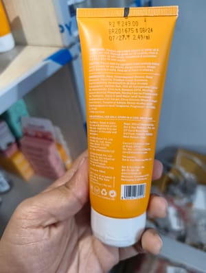 Dot & Key  Vitamin C + E Super Bright Gel Face Wash 100ml_img_2