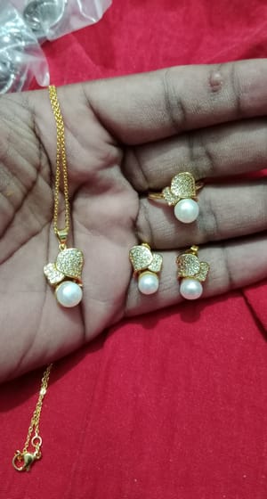 Pearl Pendent set_img_1