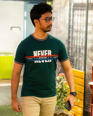 Premium T-shirt - Emerald Ambition