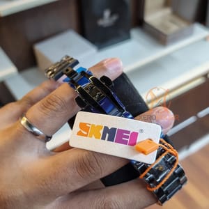 SKMEI 1787 Wheels Rolling Creative Watch_img_1