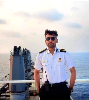 Deck Cadet Coller Pin_img_1