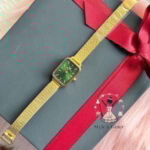 DW || Gold | Green Dial_img_3