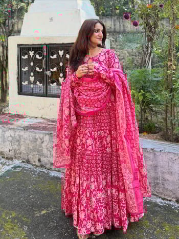 Pink Floral Printed Anarkali kurta set