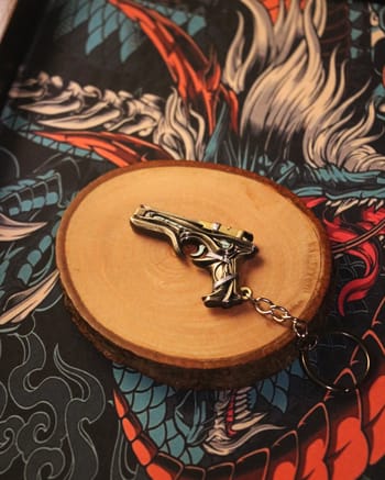 𝗠𝗘𝗧𝗔𝗟 Bound Classic Keychain