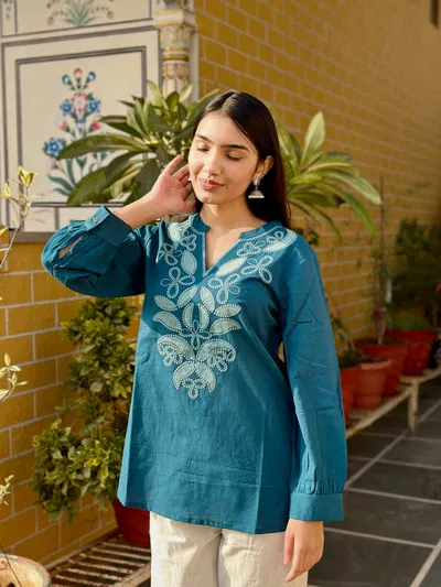Trendy Embroidery Short Kamiz (1 piece)