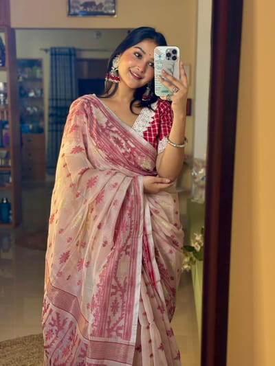 সাদা সিম্ফনি