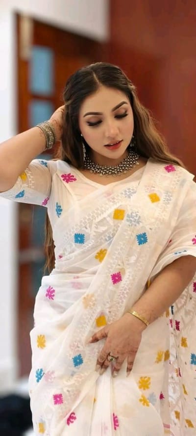 Half Silk Jamdani Print Saree - Image 4