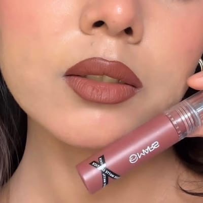Mars Liquid mousse lipstick: Shade 03 (Queen) - Image 4