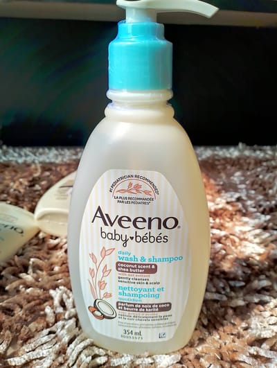 Aveeno Wash & Shampoo -354ml