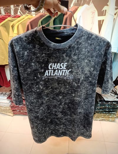 Acid washed Oversized tee- BLACK - Image 1