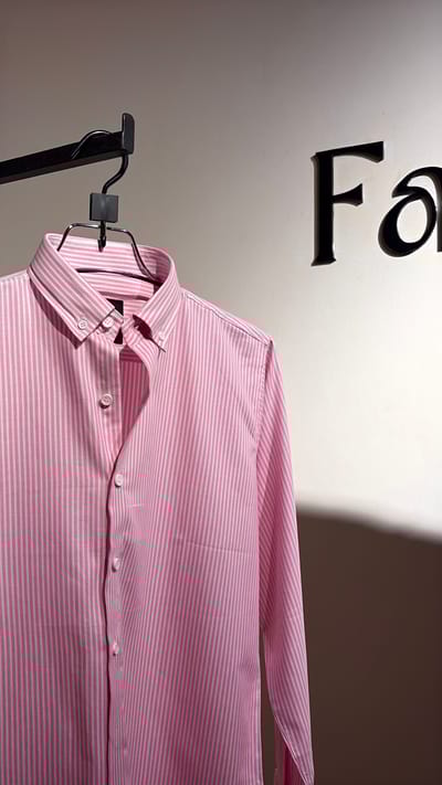 Light Pink And White Striped Shirt - Image 4