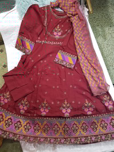 3 Piece Stitched Elegant Lawn Collection | Bin Saeed-Maroon Frock (Imported from Pakistan) - Image 2