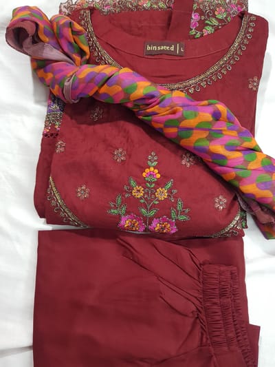 3 Piece Stitched Elegant Lawn Collection | Bin Saeed-Maroon Frock (Imported from Pakistan) - Image 3