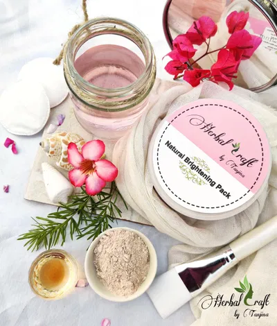 Natural brightening face pack