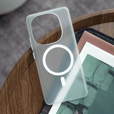 iQOO z10 turbo/pro/plus Magnetic Corrugated Frosted Semi-Transparent UltraThin, fingerprint-resistant, drop-proof hard cover