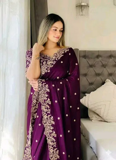শাড়ি - Image 1