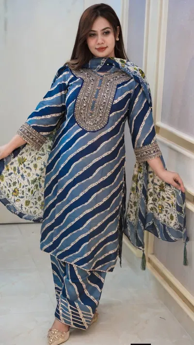 লাহোর থ্রি পিস - Image 2