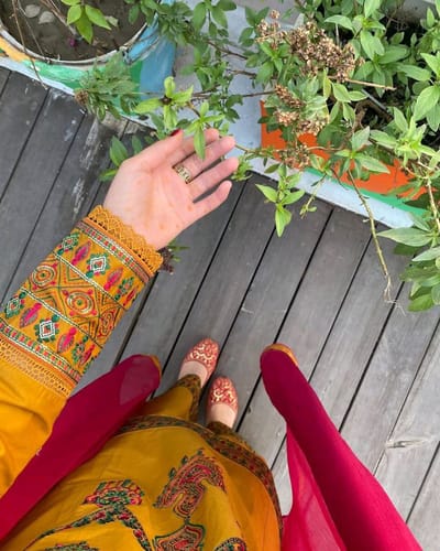 New Exclusive Dress - Image 5