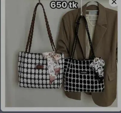 Tote bag