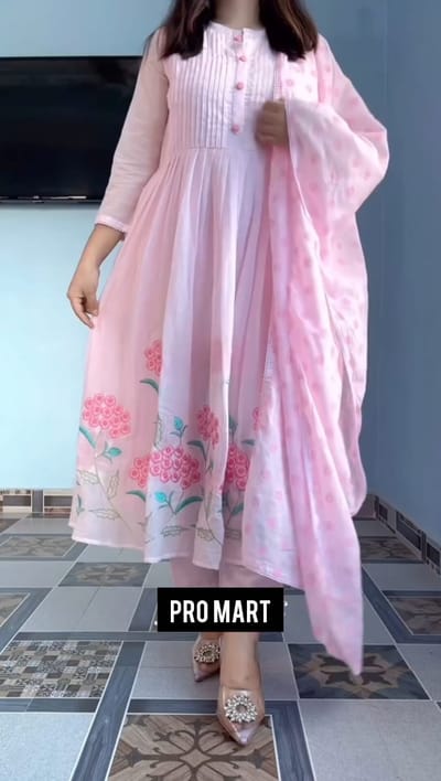 প্রিমিয়াম এম্ভ্রডারি গাউন থ্রি-পিস সেট 🌿 - Image 2