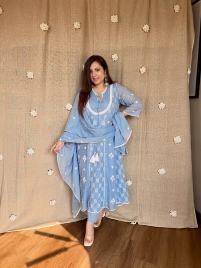 ✨Lucknowi Suit Sweing embroidery and delicate crochet lace Work✨ - Image 2