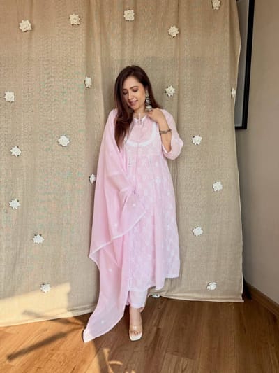 Indain Lucknowi Lace Work Three Piece Set - Image 1