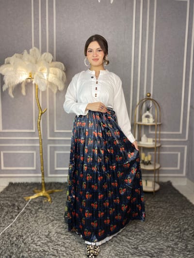 Skirt - Image 2