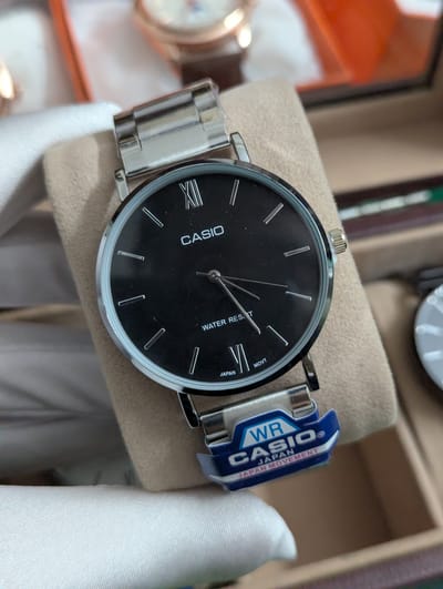 Casio Quartz Watch Black Face
