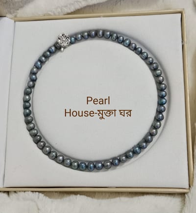 Sea Blue Pearl necklace
