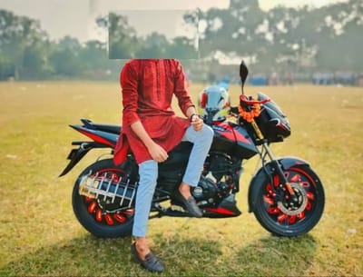 4 pcs Plastic Rim Wheel Cover For All Motorcycle ( Half Size )-দুই জুড়া - ৪ পিছ, ২ চাকার জন্যে - Image 6