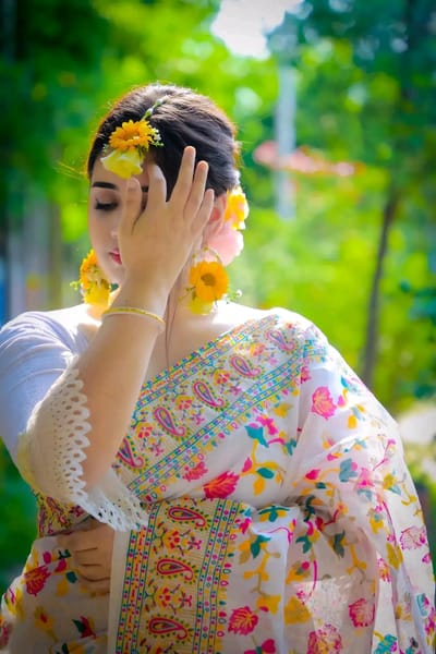 স্ক্রিন প্রিন্ট হাফ সিল্ক শাড়ি - Image 4