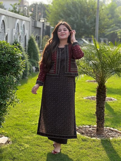 LUXURY LONG KAMIZ KOTI THREE PIECE SET - Image 8