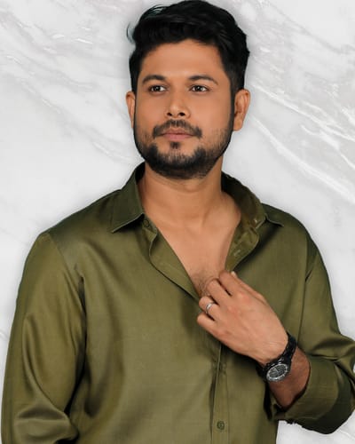 Forest Hues Causal Men's Shirt | Classic, Versatile & Perfect for Any Outfit