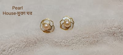 Pearl Ear Ring